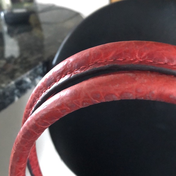 Michael kors beautiful red reptile bag purchased from the runway collection - Picture 4 of 6